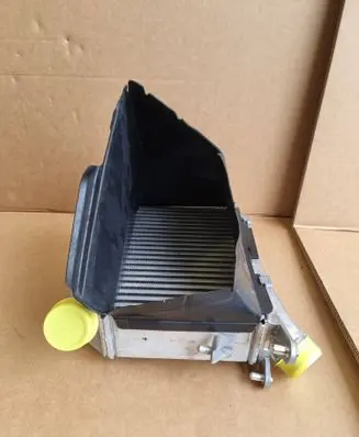 Audi A6 S6 C8 4K Intercooler radiator 4K0145805P