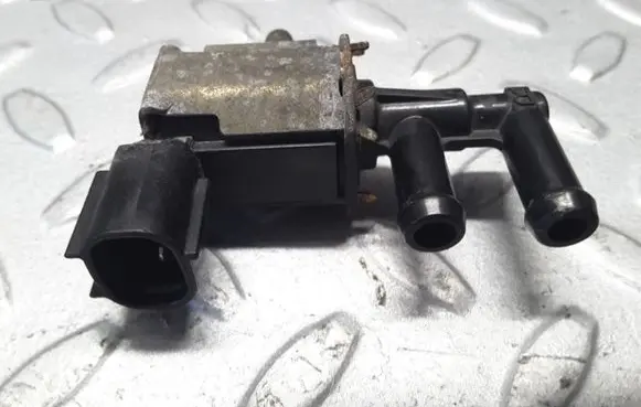 Mitsubishi Colt Turbo solenoid valve MR507781 K5T48395