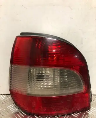 Renault Scenic I Rear/tail lights E29002