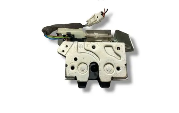 Loading door lock