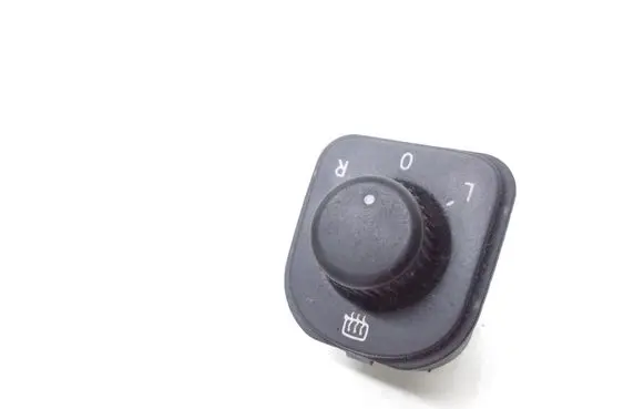 Volkswagen PASSAT B6 Wing mirror switch 1K0959565H