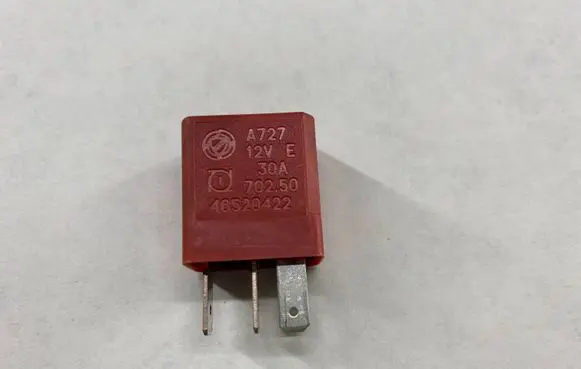 Fiat Grande Punto Other relay 46520422 70250 A727