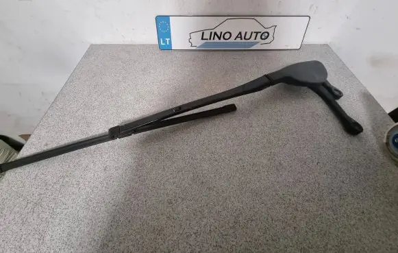 BMW 5 E39 Front wiper blade arm 102087