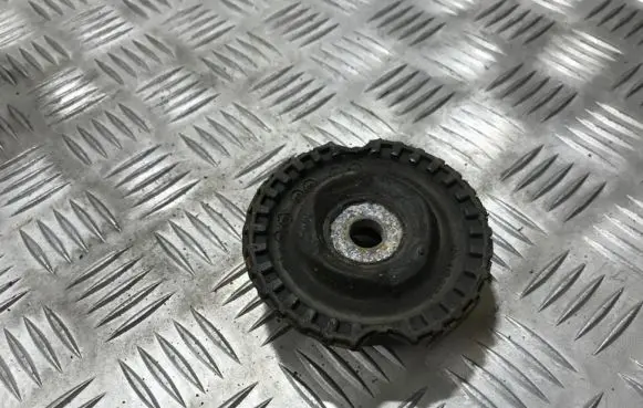 Audi A6 S6 C4 4A Coil spring mount 4d0412377f