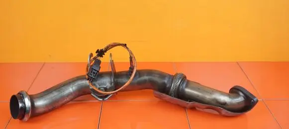 Jaguar XF X250 Muffler trim 9X235K291AA 306DT