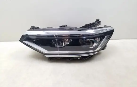 Volkswagen PASSAT B8 Headlight/headlamp 3G1941081P