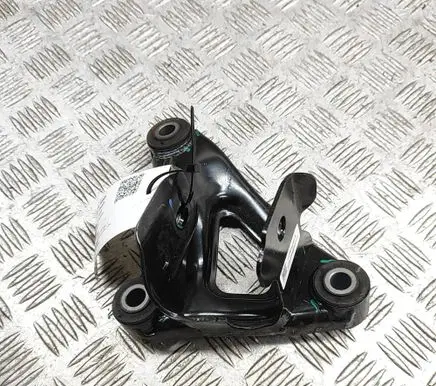 Tesla Model Y Engine mounting bracket 111023200C