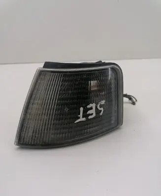 Seat Toledo I (1L) Front indicator light 961591