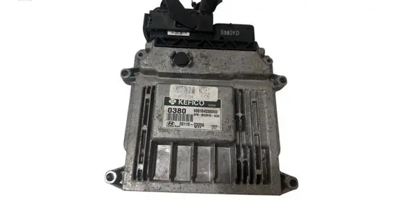 Hyundai i20 (PB PBT) Engine control unit/module 3911003256 9001040380KD GPBB52DFS05000