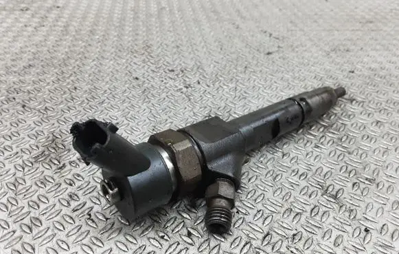 Renault Laguna II Fuel injector 0445110021 7700111014