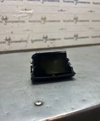 Audi A3 S3 8P Ashtray (rear) 8P0857961