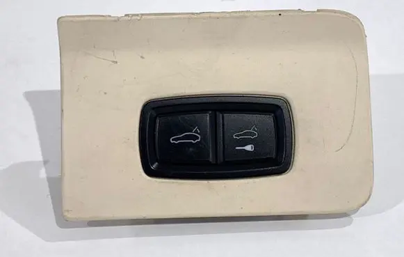 Porsche Panamera (970) Other switches/knobs/shifts 7PP959832G