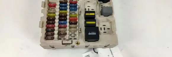 Ford Focus Central body control module 518273404
