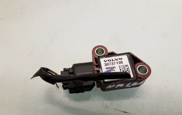 Volvo V50 Airbag deployment crash/impact sensor 30737138