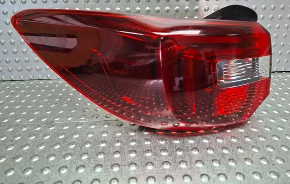 Opel Grandland X Rear/tail lights S27624024 9846766880