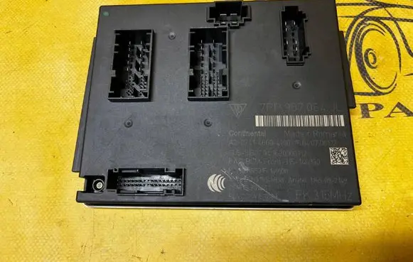 Porsche Panamera (970) Comfort/convenience module 7PP907064JL