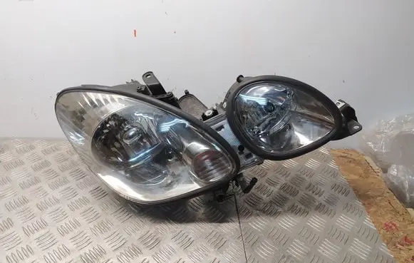 Lexus GS 300 400 430 Headlight/headlamp 30240
