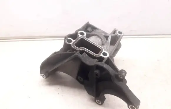 Audi A6 S6 C6 4F Power steering pump mounting bracket 059145169AH