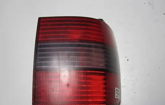 Volkswagen PASSAT B4 Rear/tail lights 3A9945112B 9EL141890041