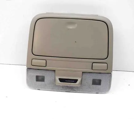 Subaru Outback Front seat light VC12004