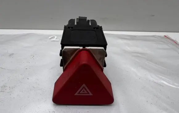 Volkswagen Golf Plus Hazard light switch 5M0953509A