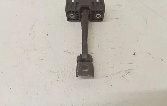 BMW 3 E90 E91 Front door check strap stopper 7070333