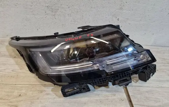 Land Rover Range Rover L460 Type LK Headlight/headlamp M8e2-13w029-HN