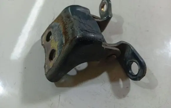 Honda Accord Front door upper hinge 