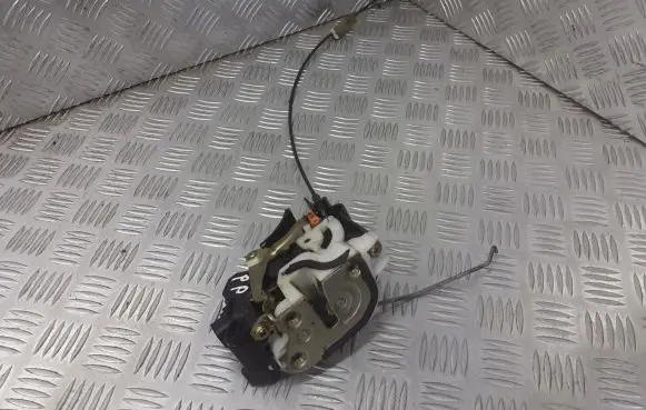 Mitsubishi Lancer Front door lock BRAK