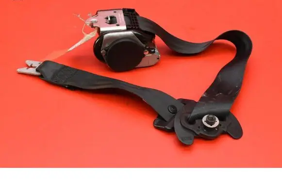 Renault Latitude (L70) Front seatbelt 6158801AAB
