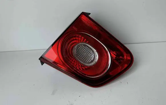 Volkswagen Tiguan Tailgate rear/tail lights 5N0945094B