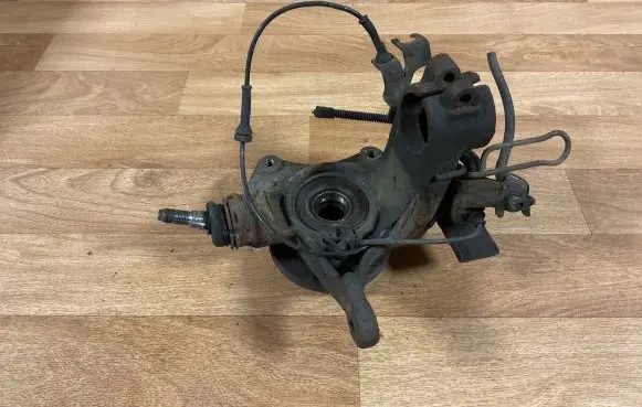 Citroen C5 Front wheel hub