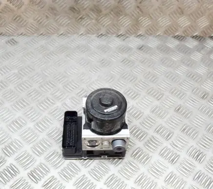 Porsche Macan (95B) ABS Pump 95B907379K 10092903643
