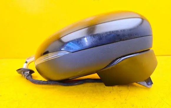 Mercedes-Benz A W177 Front door electric wing mirror