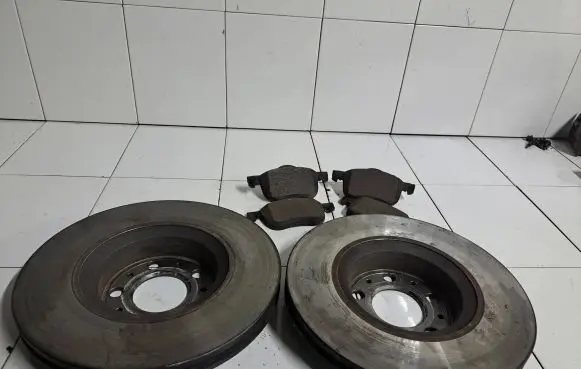 Volvo S80 Front brake disc