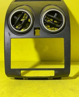 Nissan Qashqai Dashboard side air vent grill/cover trim 3P7K3