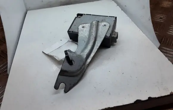 Lexus IS 220D-250-350 Door control unit/module 8974053060 2513003520