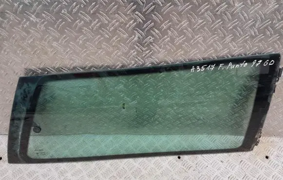 Fiat Punto (176) Rear side window
