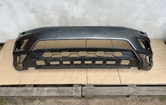 Volkswagen Tiguan Front bumper