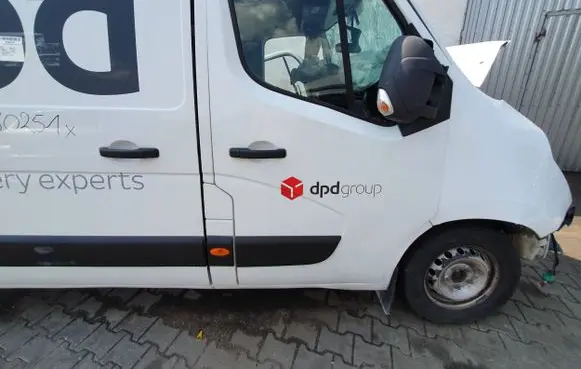 Renault Master III Front door