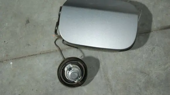 Mercedes-Benz A W169 Fuel tank cap 2006R