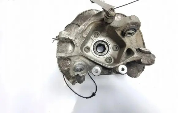 BMW X4M F98 Rear wheel hub spindle/knuckle 