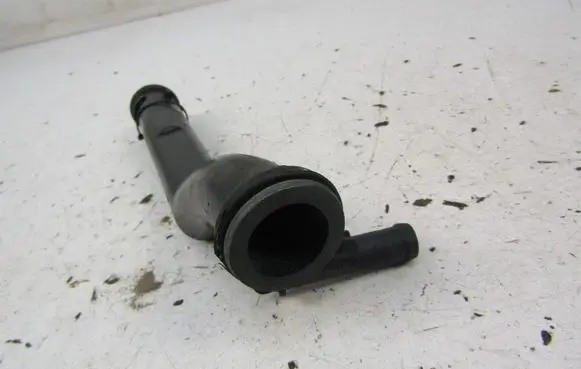 Seat Ibiza IV (6J,6P) Engine coolant pipe/hose 