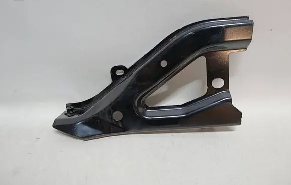 Tesla Model Y Fender mounting bracket 148757800A
