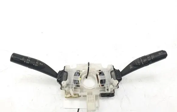 Subaru Impreza II Headlight wiper switch 83111FG140