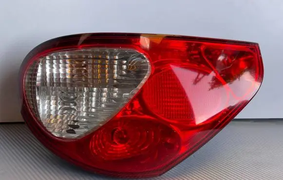 Jaguar X-Type Rear/tail lights XTXYE