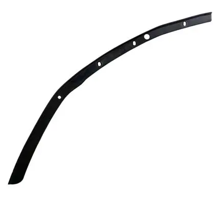 Front bumper splitter molding