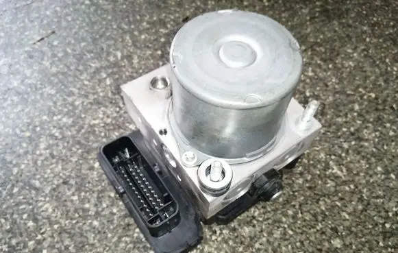 Mazda CX-3 ABS Pump 2265106452 0265956315 DD5D437A0