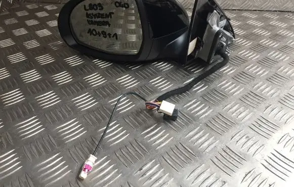 Mercedes-Benz C W206 Front door electric wing mirror 
