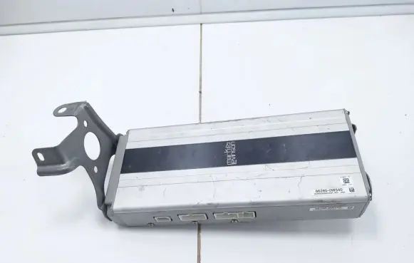 Lexus RX III Sound amplifier 862800W540